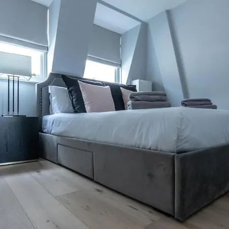 Apartment Royal Kensington In Cromwell Road London