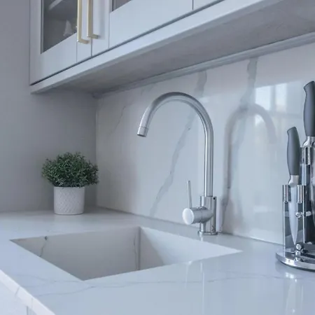 Royal Kensington In Cromwell Road Apartment London