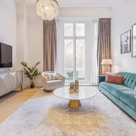 Apartment Royal Kensington In Cromwell Road *