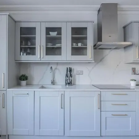 Royal Kensington In Cromwell Road Apartment London