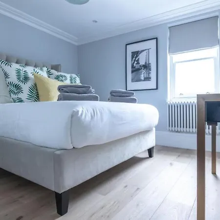 Royal Kensington In Cromwell Road London