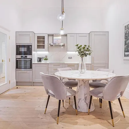 Apartment Royal Kensington In Cromwell Road