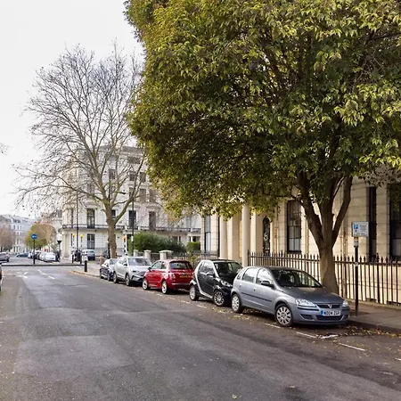 Apartment The Paddington Hideout - Amazing 2bdr Flat With Patio London