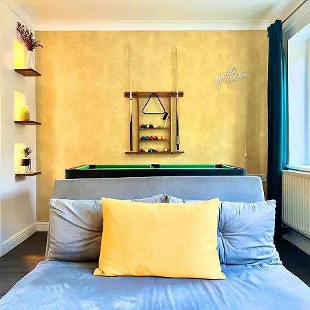 Last-minute Secure L Exclusive Deals On 2 Double Bedrooms - Weekly & Monthly - Sleeps 6 Lhofin Short Lets & Serviced