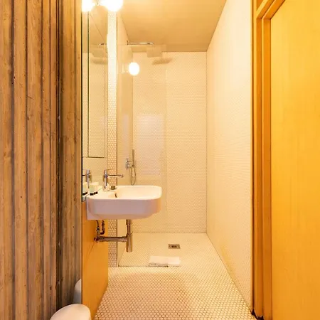 Apartment The Victoria Park Sanctuary - Stunning 2bdr Flat London