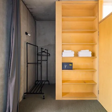 The Victoria Park Sanctuary - Stunning 2bdr Flat London
