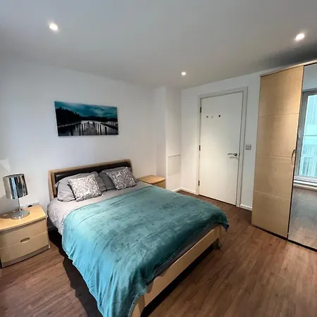 Royal Victoria Flat2 London