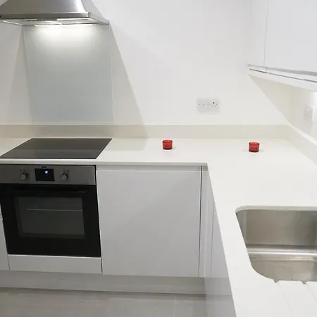 3 Bed 2 Bath Apartment