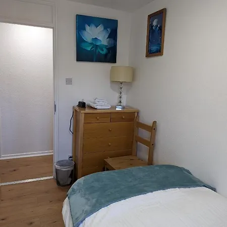 Beautiful Independent In Uk London