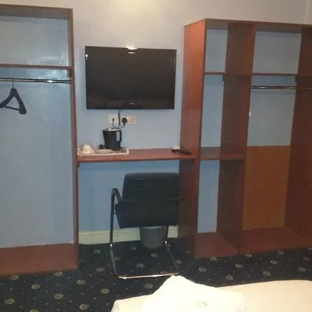 Hartley Hotel London