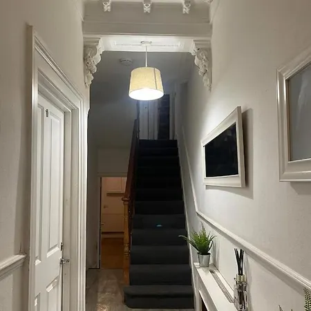 Balham, South Spacious 1, 6 Available Privat bolig London