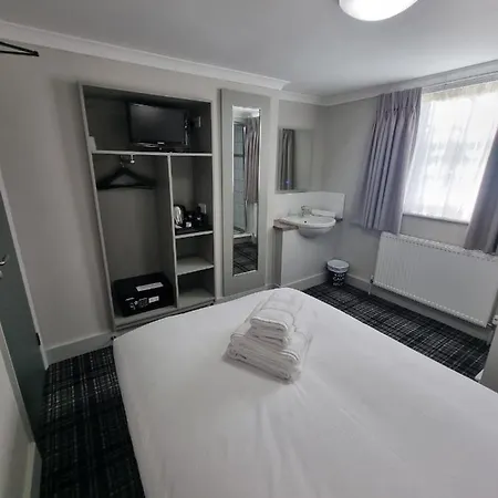 Hotel Howard Winchester 2*