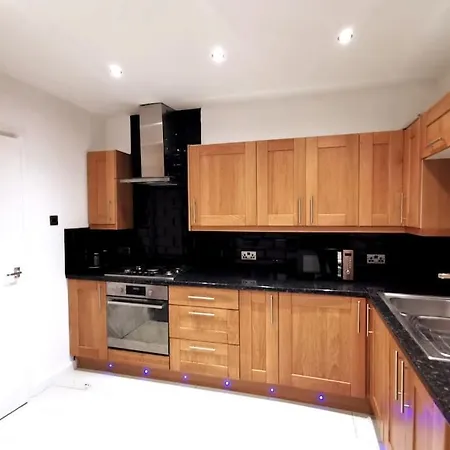 Lovely 1 Bed Flat In Trendy Peckham Apartment London