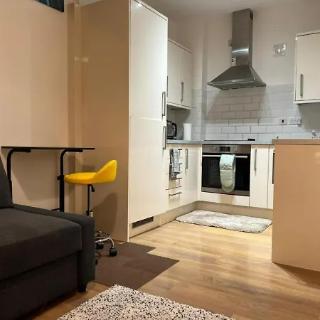 Modern And Stylish 1bed Flat