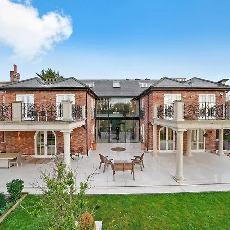 Stunning Mansion 7 Bedrooms Indoor Pool And Cinema Villa Romford