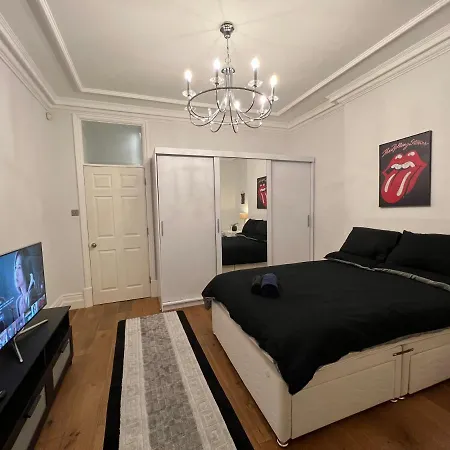 Luxury Specious In Central