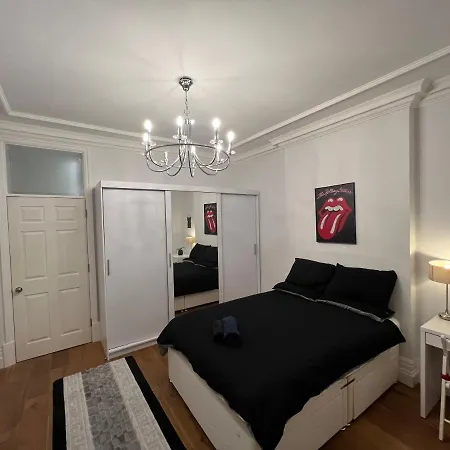 Luxury Specious In Central *