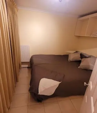 Spacious 2 Bedroom Flat In Baker Street לונדון
