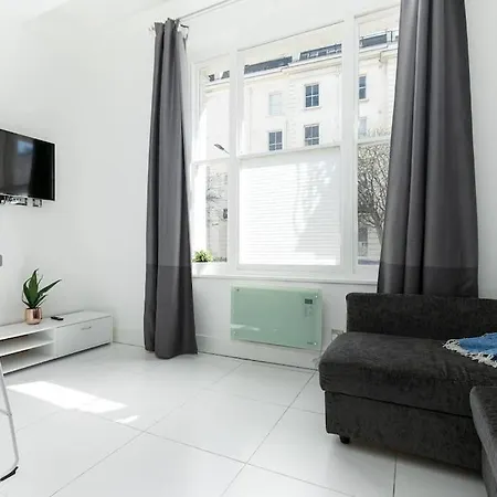 Lovely One-bedroom In Paddington Bayswater. Apartment London
