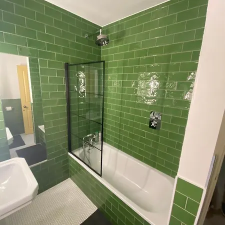 New Stylish 1bedroom Flat In Paddington, Bayswater * London