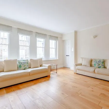 Spacious And 3 Bedroom House In Paddington * London