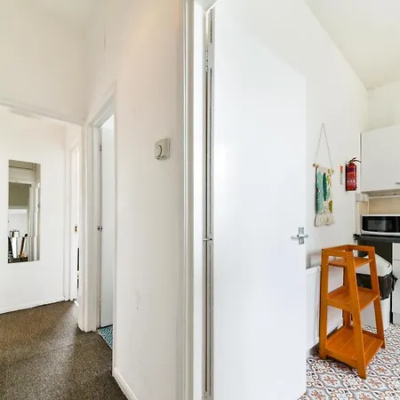 Maidavale 2 Bed - Sleeps 6 Apartment London