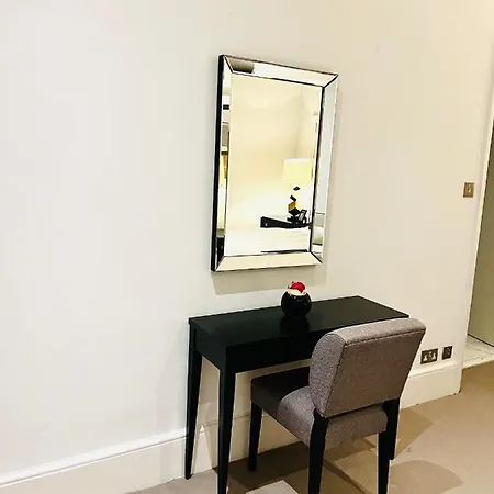 27 Queens Gate *