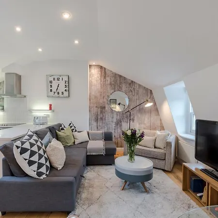 Apartment Penthouse Kings Cross