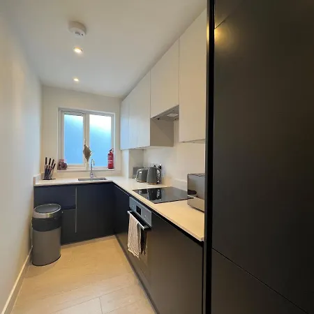Star Station Road 3-bed Haven