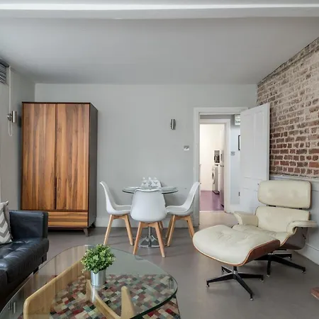 Trendy In Soho - Piccadilly Apartment