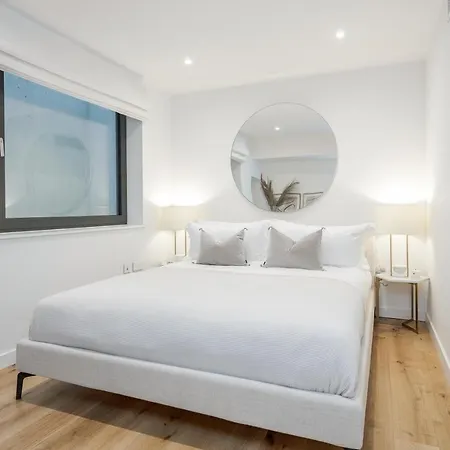 Holiday home Luxury Mayfair Townhouse With Ac 3br 3ba *