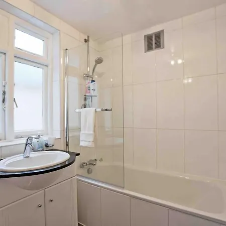 펜션 Beautiful Iconic 4 Bedroom House By Regents Park