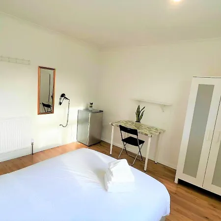 Pensjonat Stepney Comfy Double Bed 14