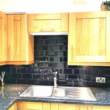 Lovely 1 Bed Flat In Trendy Peckham London