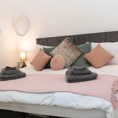 Hale Holiday home