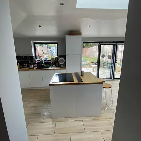 Large House Close To Greenwich * Eltham
