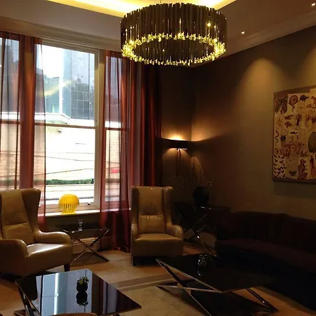 Hotel Xenia - Autograph Collection