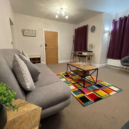 Lägenhet Luxury 5 Star - Parking, Garden, Nr Greater Metro Stations London