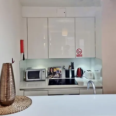 London City Apartments Apartment *