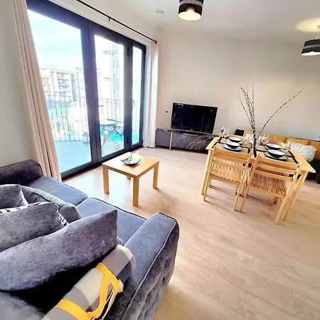 Apartment Battersea Power Station