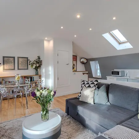Penthouse Kings Cross