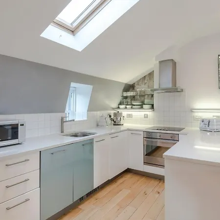 Penthouse Kings Cross *