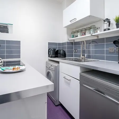Trendy In Soho - Piccadilly Apartment London