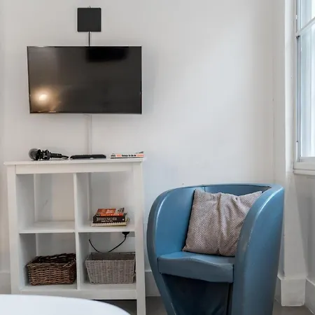 Trendy In Soho - Piccadilly Apartment