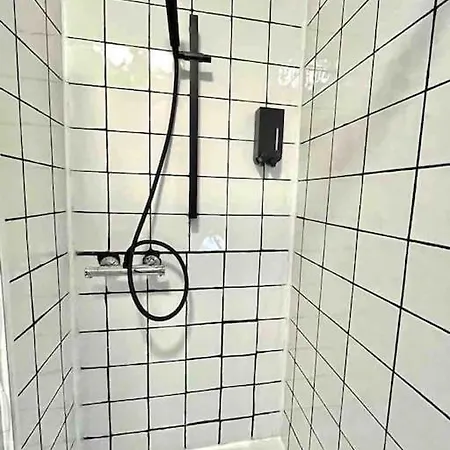 Stylish Great Transport Links Apartment Palmers Green
