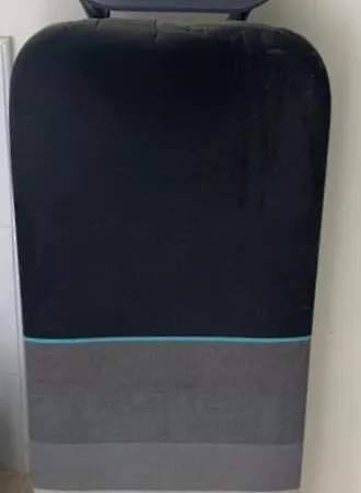 Spacious 1 Bedroom Flat In *