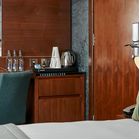 Seraphine Hammersmith 4*