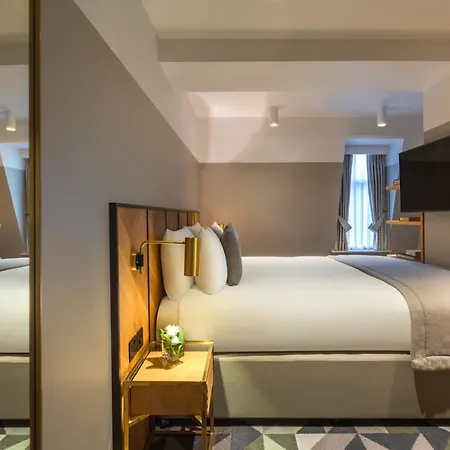 Victory House Leicester Square 4* London