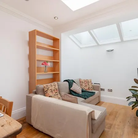 Apartment Modern 2 Bed Angel