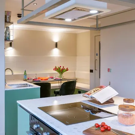 Stylish Studios, Southfields Station - Sk Apartment London